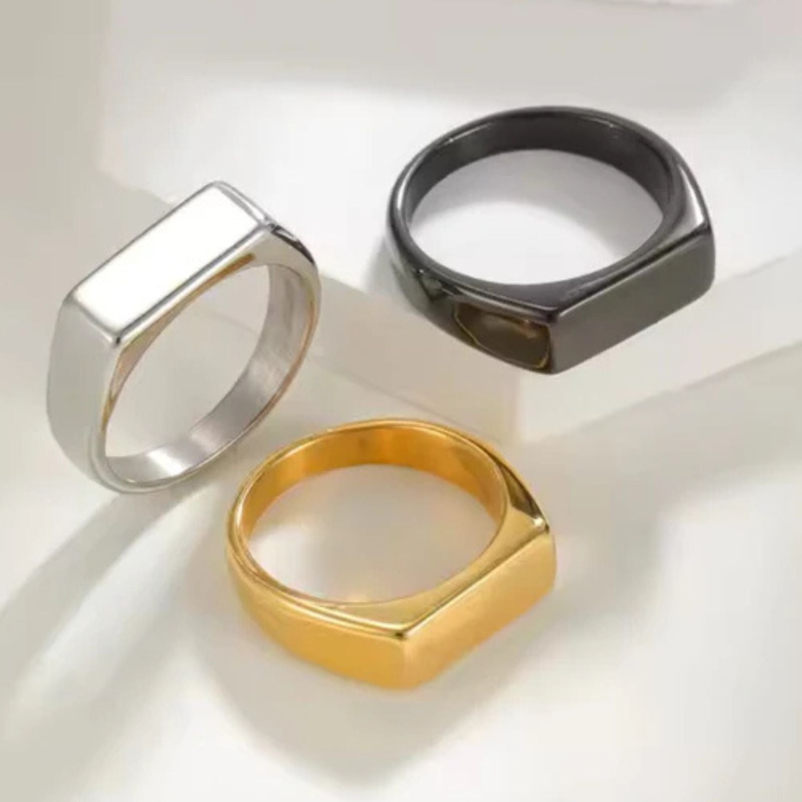 The Atelier Signet Ring