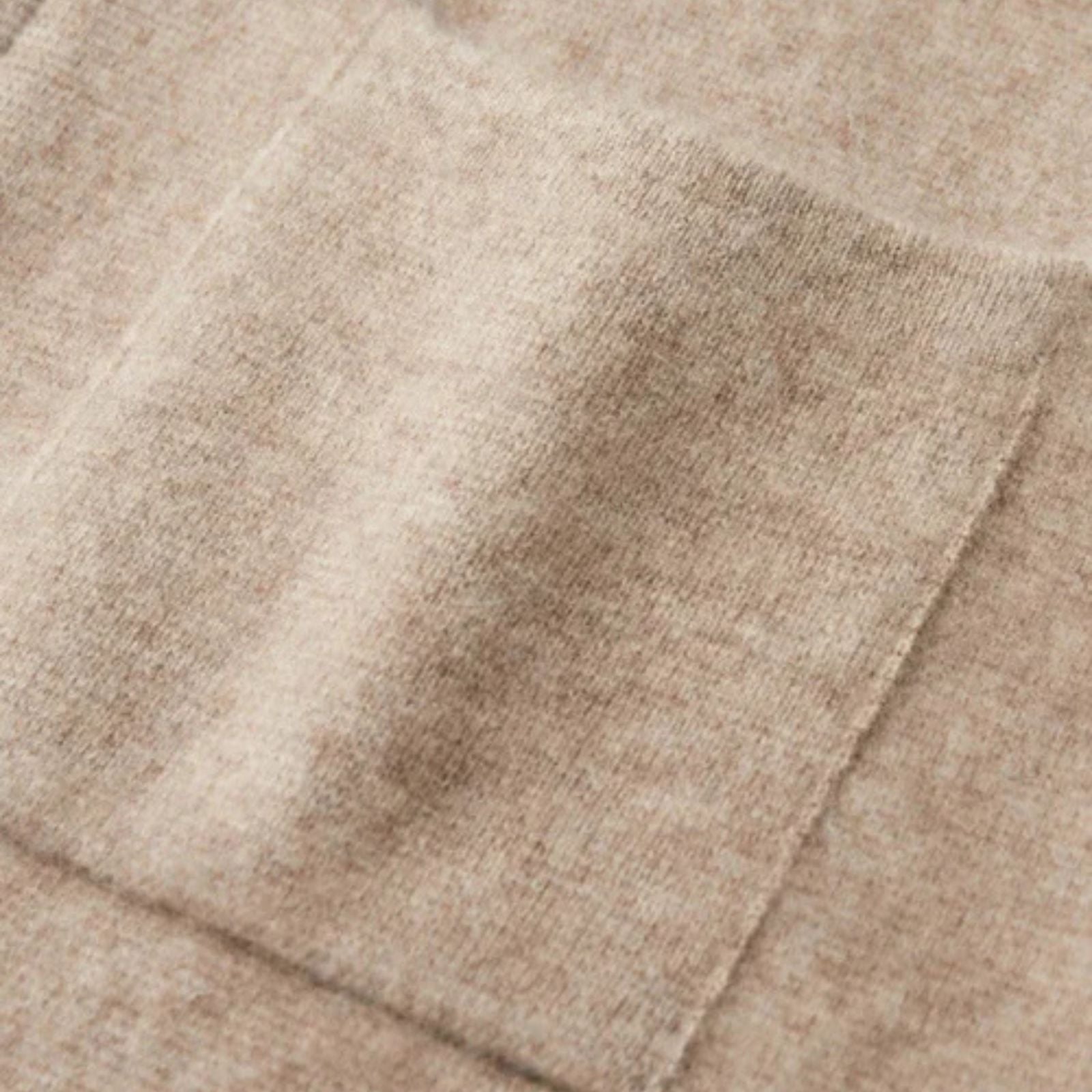 The Lausanne Cashmere Featherlight Zip Vest