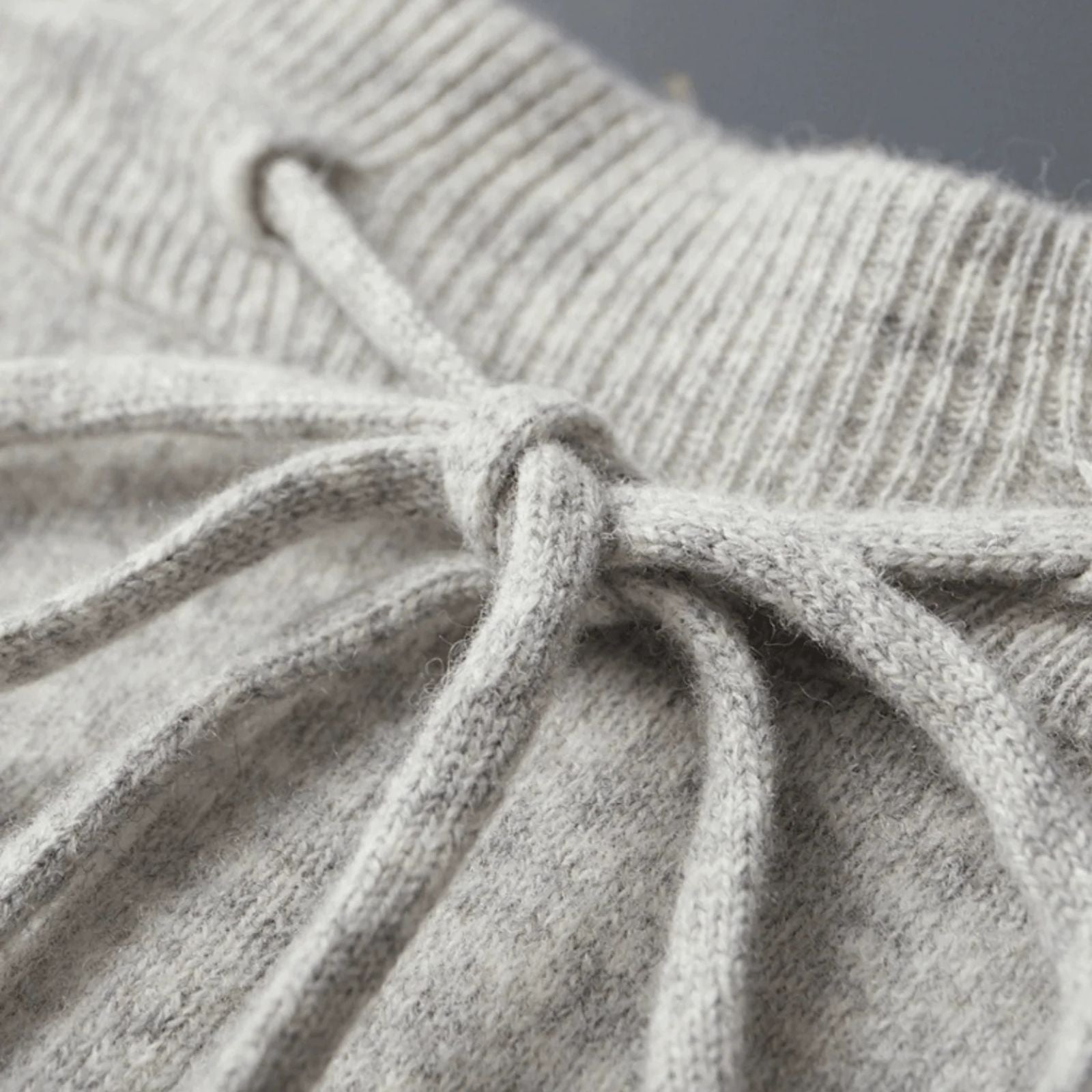 The Arosa Cashmere Wool Trouser