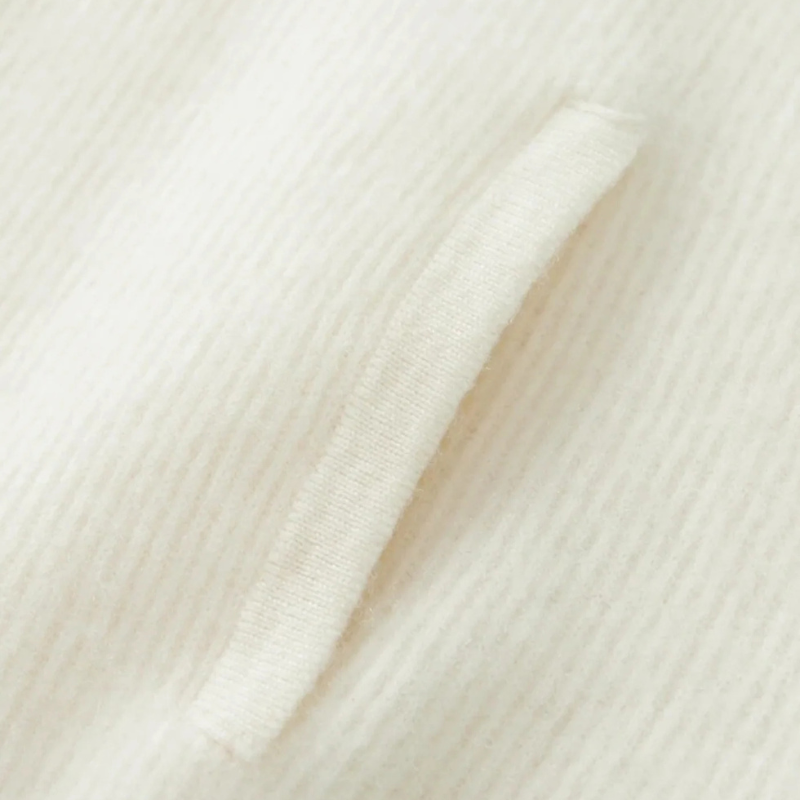 The Saint-Tropez Cashmere Zip Vest