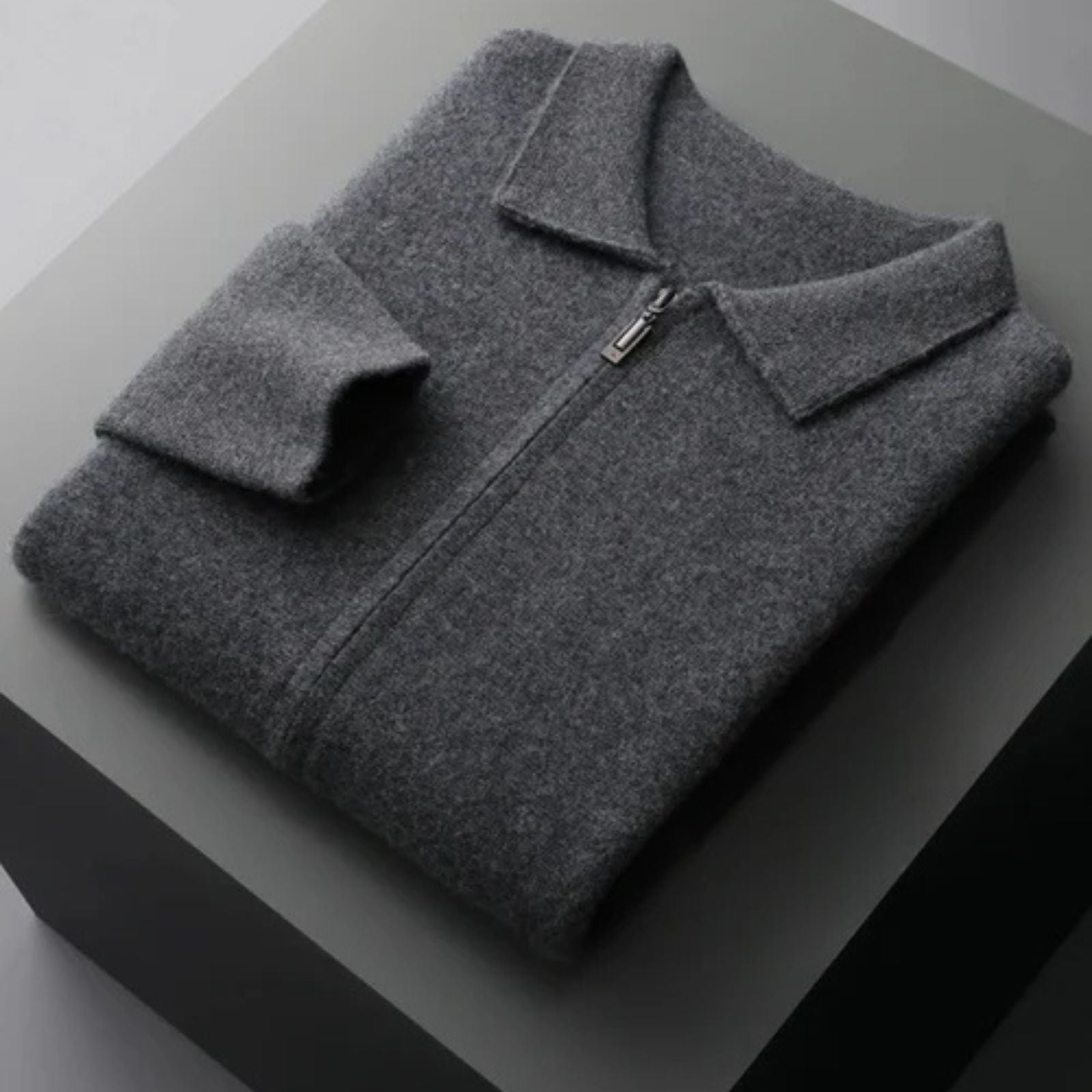 The Lausanne Cashmere Featherlight Zip Vest