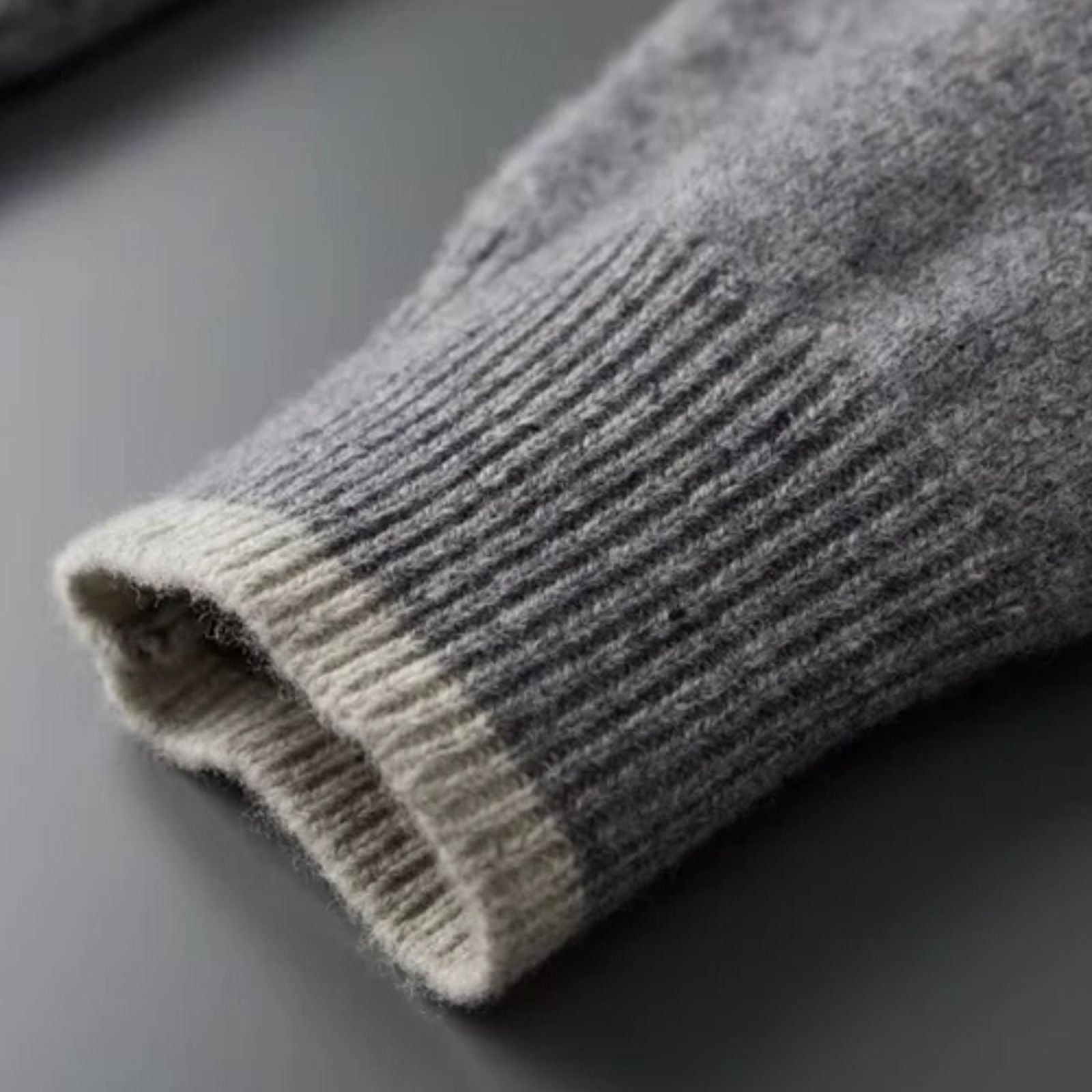 The Ravello Merino Wool Dual-Tone Set