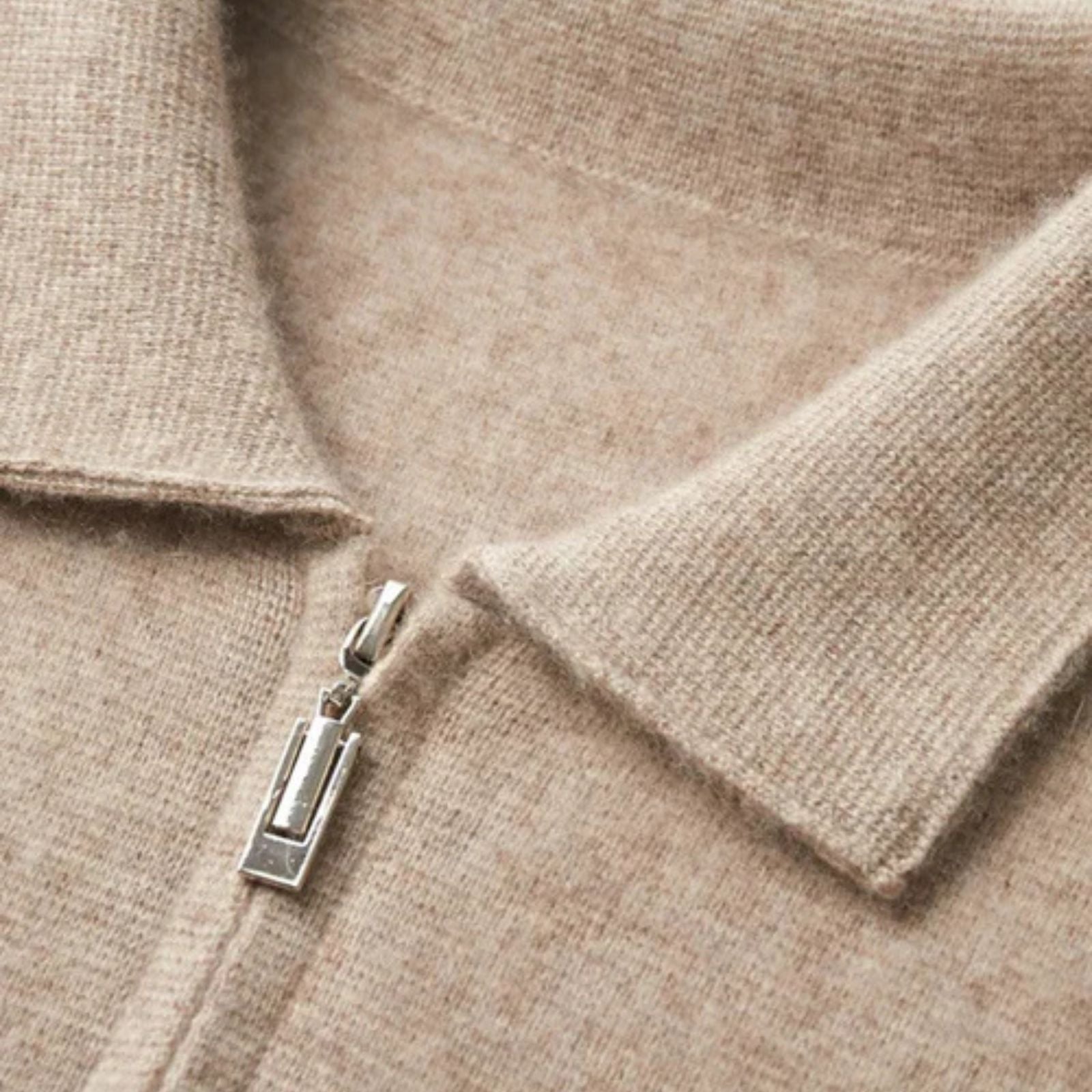 The Lausanne Cashmere Featherlight Zip Vest