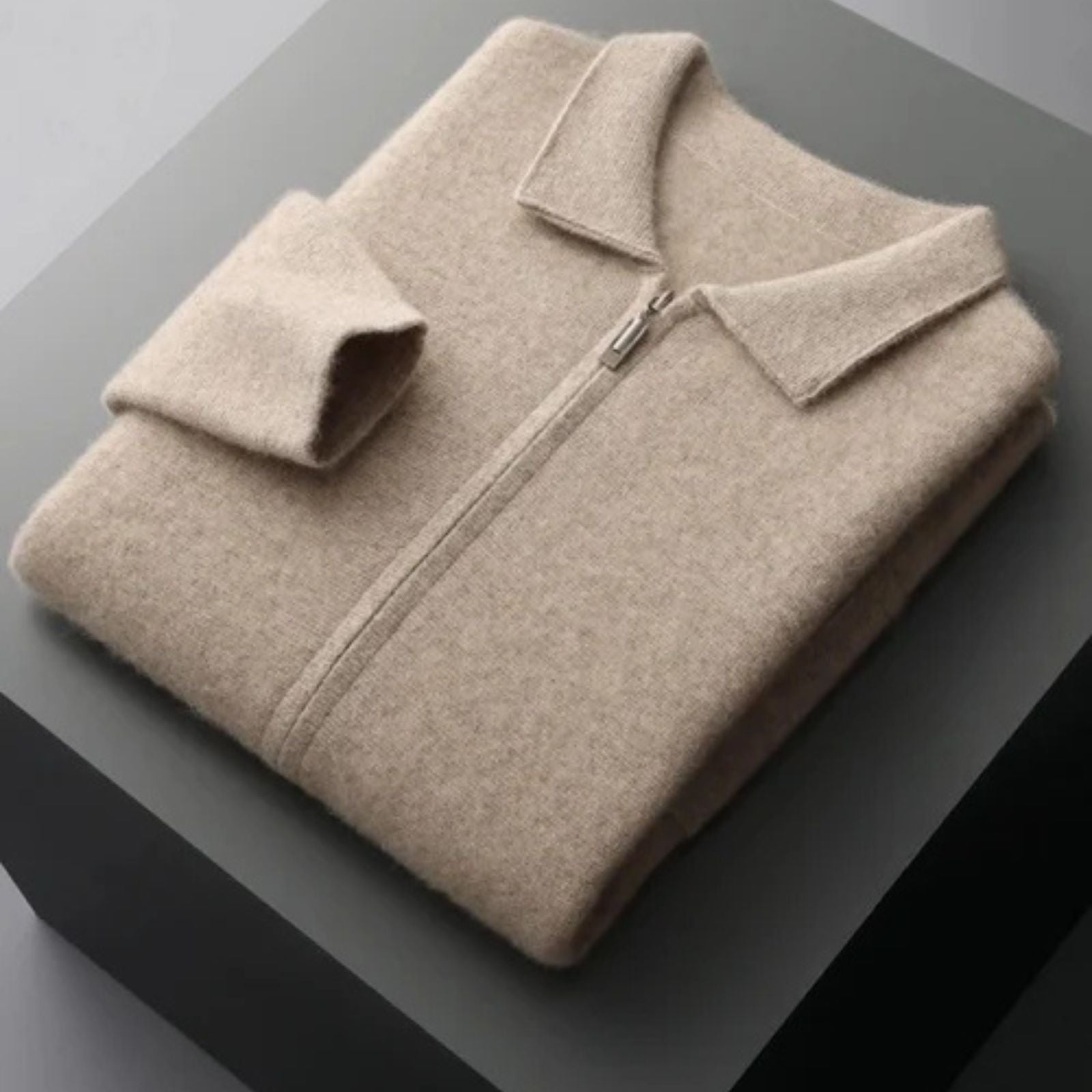 The Lausanne Cashmere Featherlight Zip Vest