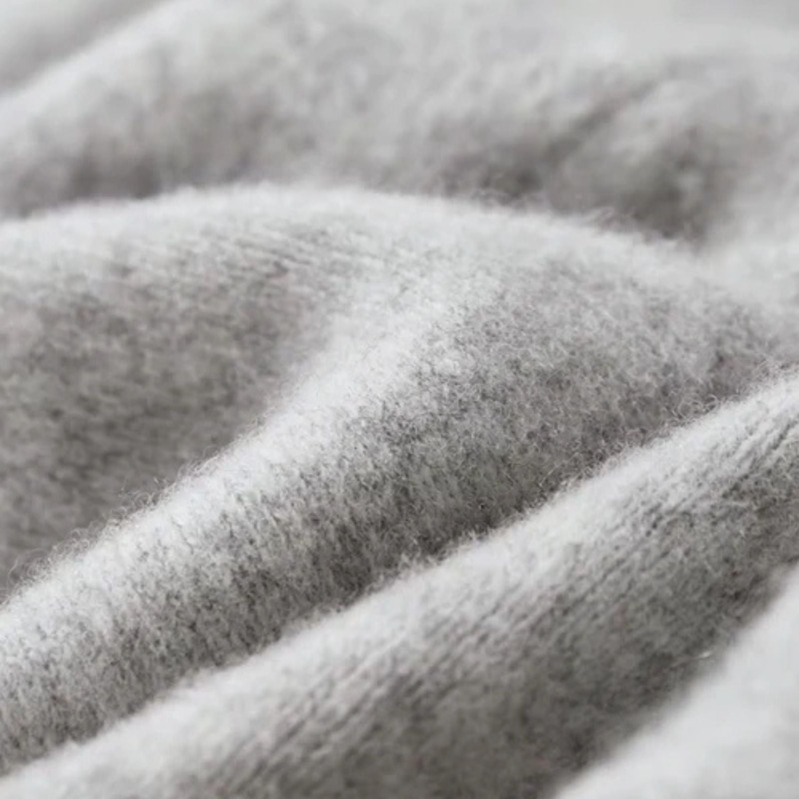 The Ravello Merino Wool Dual-Tone Set